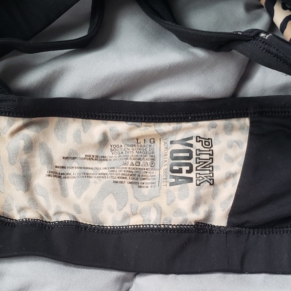 PINK Victoria's Secret Yoga Bra - Picture 5 of 5